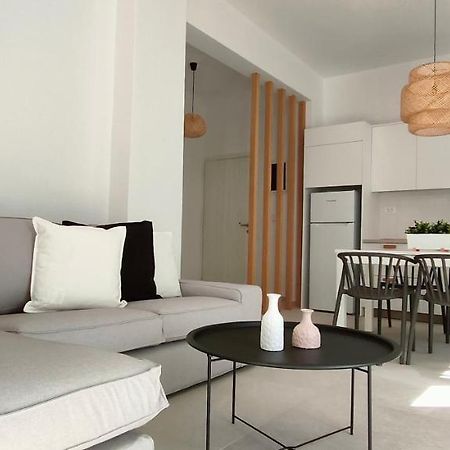 Kelly'S Urban Apartment Elounda  Bagian luar foto